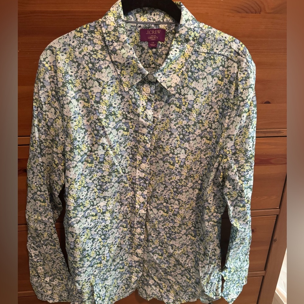 Rare & EUC J. Crew Liberty of London 100% cotton blouse!